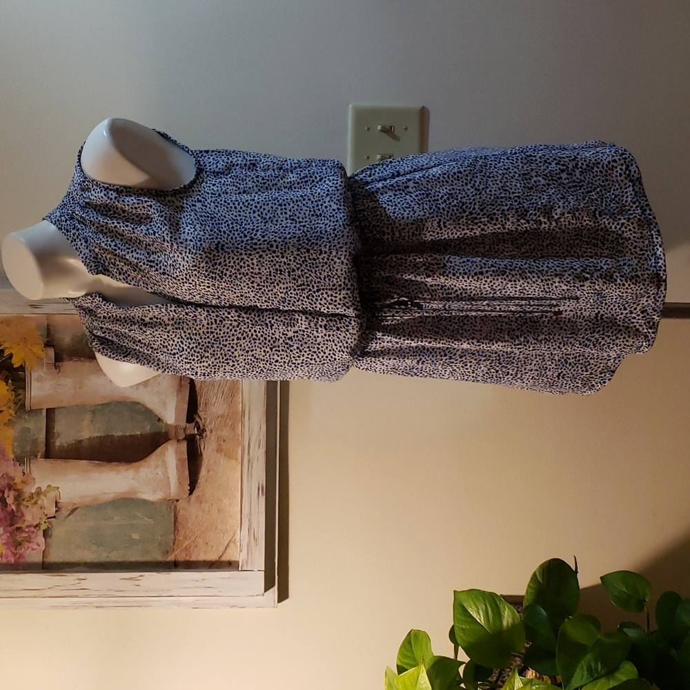 Dalia Dress - Picture 4 of 12
